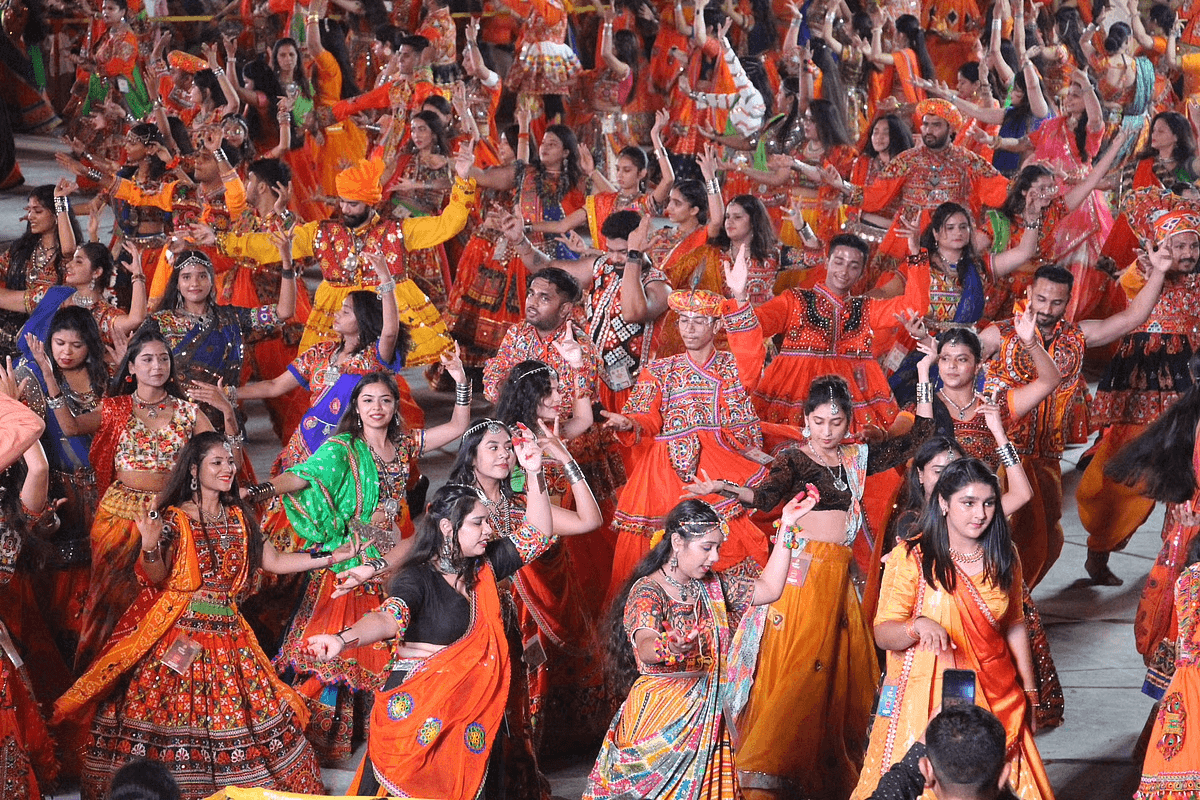 Saket Club Garba